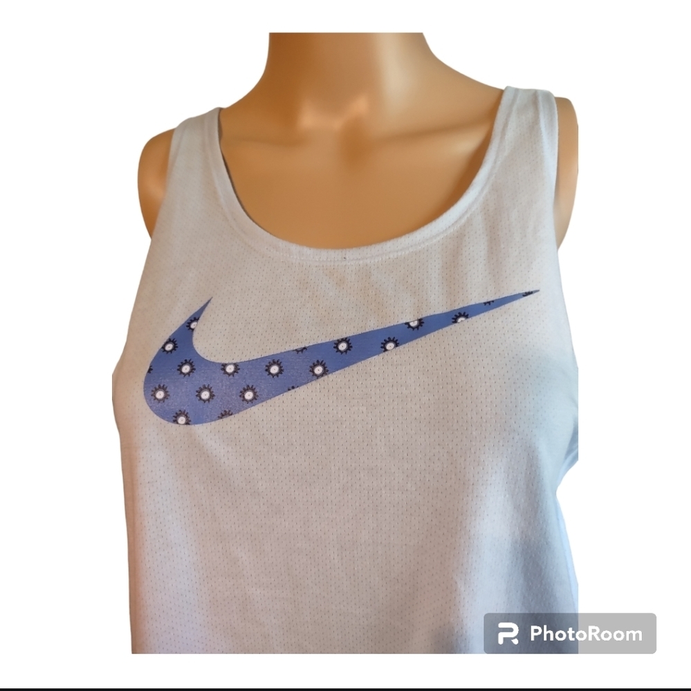 Final Sale $$ Nike Standard Dry Fit Printed Logo Criss Cross Back Tank Top - Picture 3 of 10